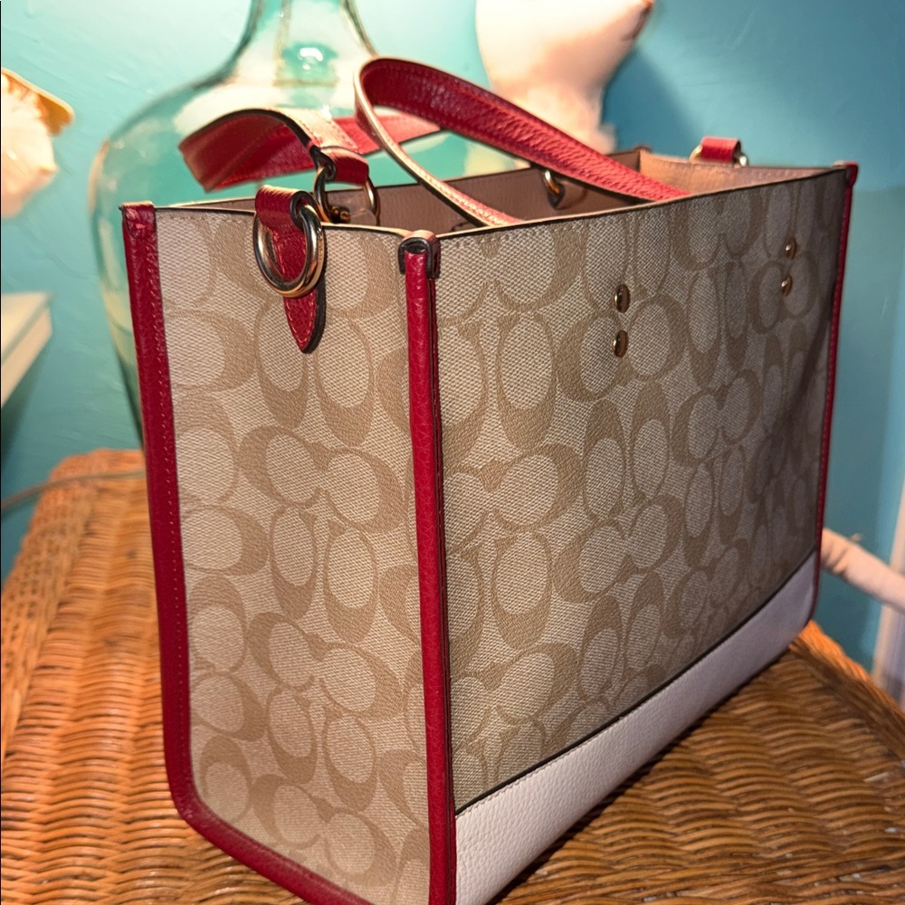 Coach Lunar New Year Signature Canvas Rabbit Carriage Dempsey Tote NWOT - Picture 2 of 7